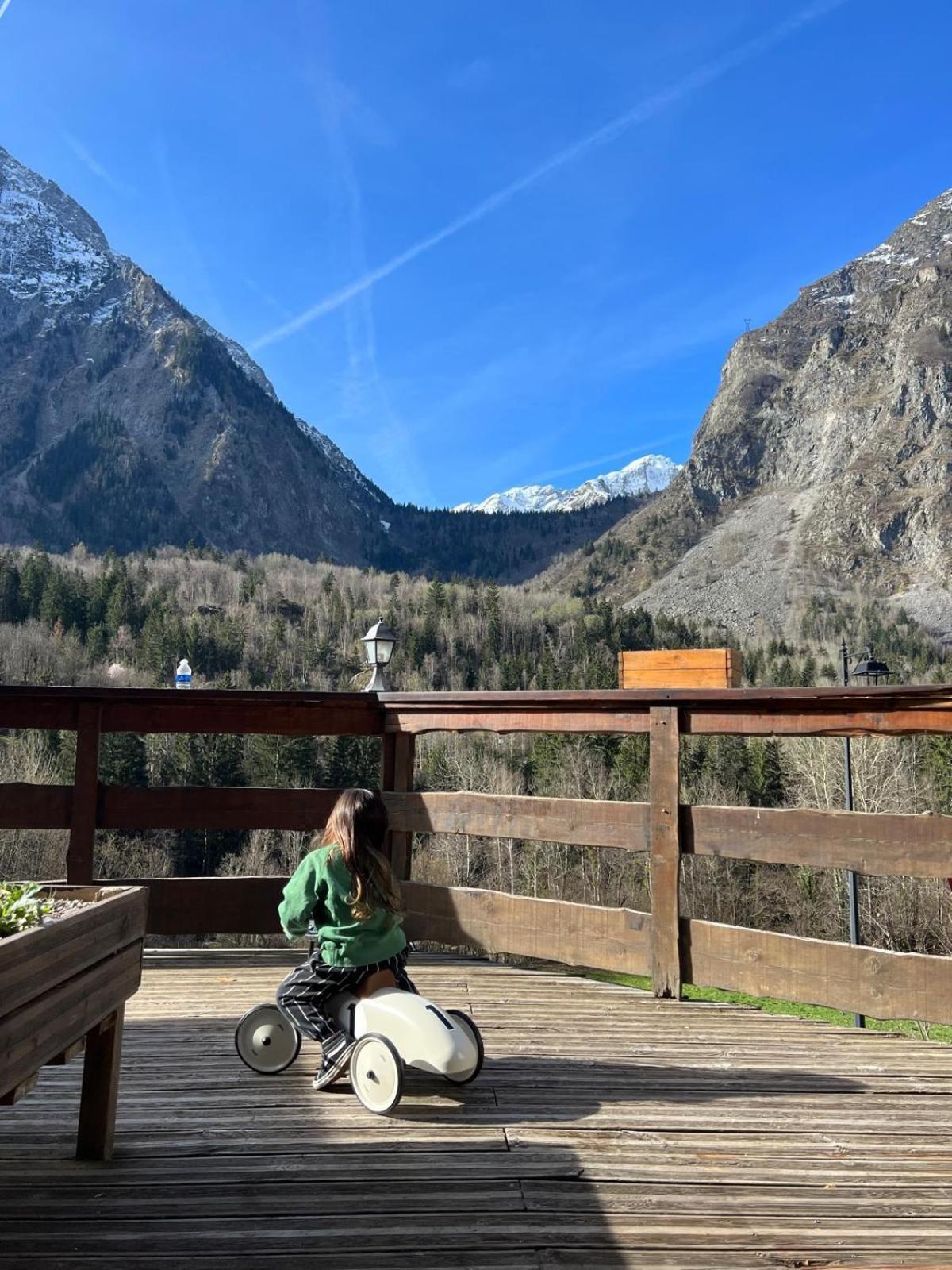 Hotel Au Bon Accueil Les Deux Alpes Zewnętrze zdjęcie